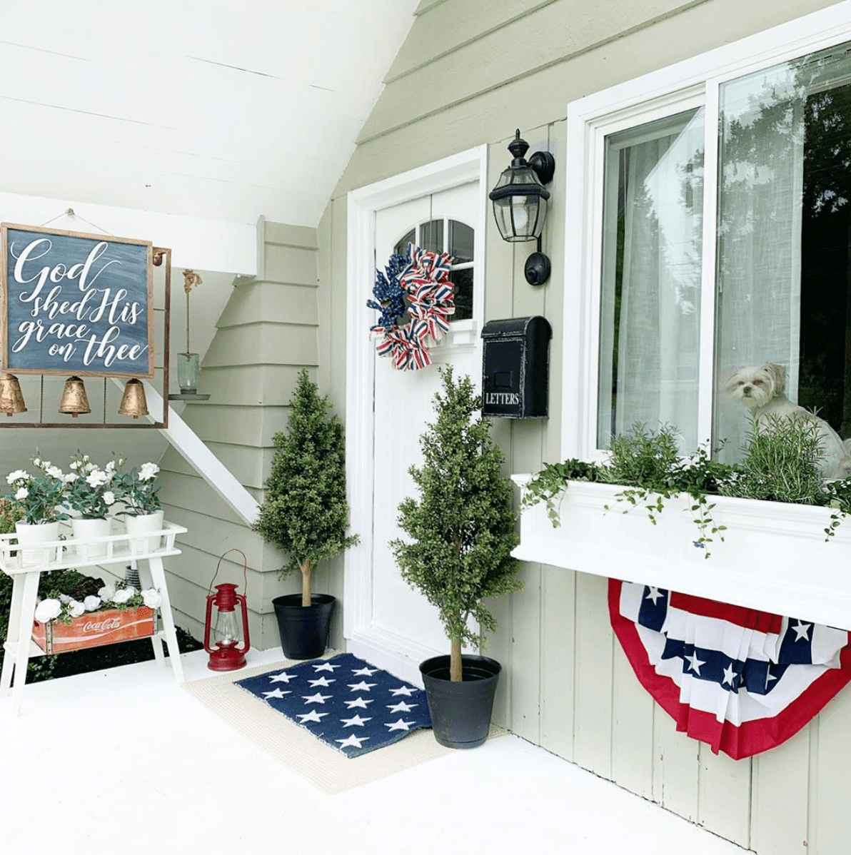 Patriotic Outdoor Decor