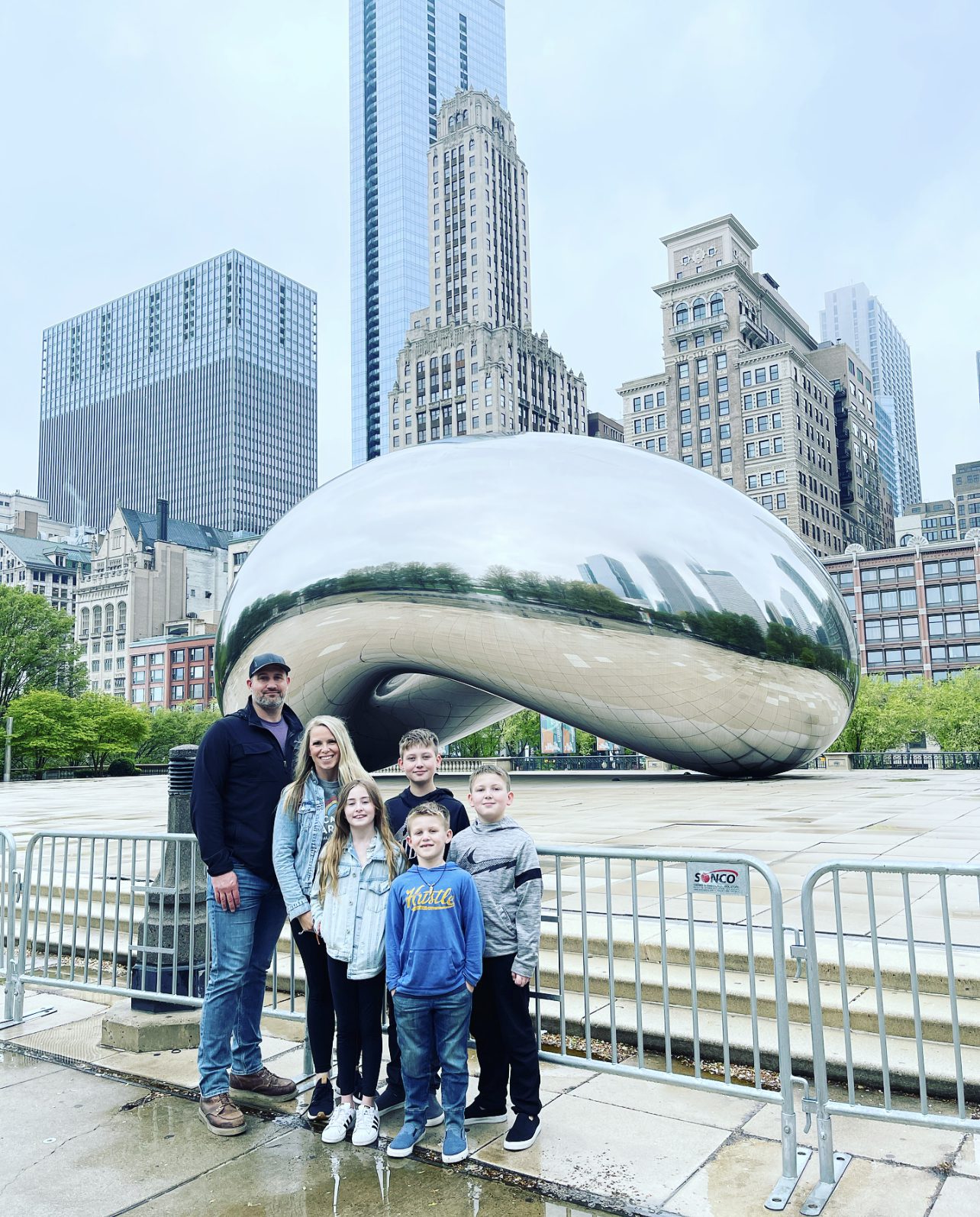 What To Do In Chicago – Cloud Gate / Bean