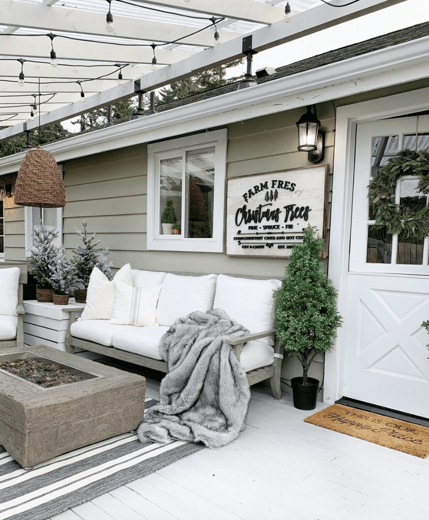 How To Enjoy Your Deck Year Round