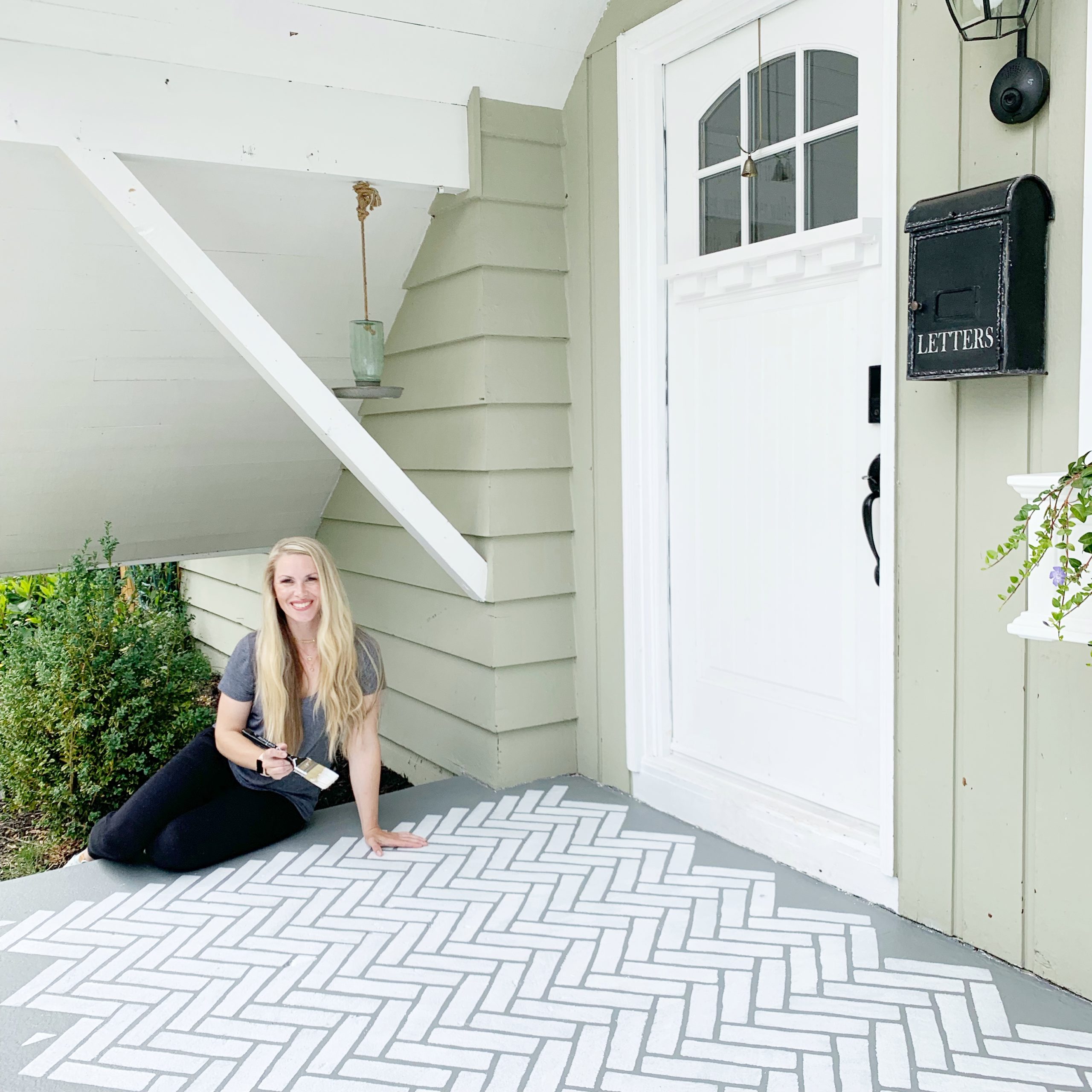 5 Tips for Stenciling a Porch or Large Area